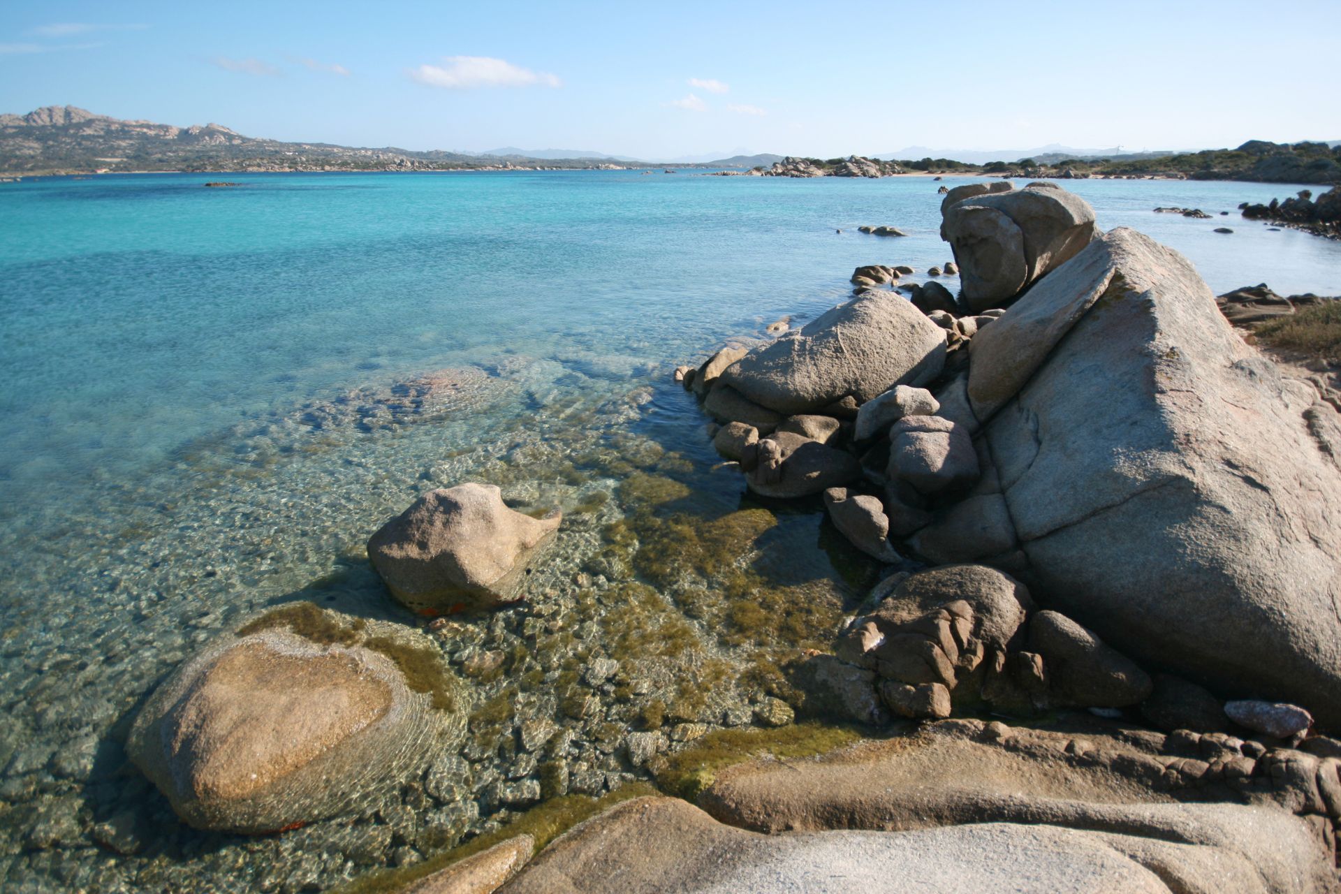 Une balade en bateau en Corse-du-Sud à destination de la Sardaigne | Briséis Croisières